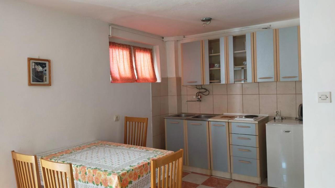 Guesthouse Tri Palme Bečići 外观 照片