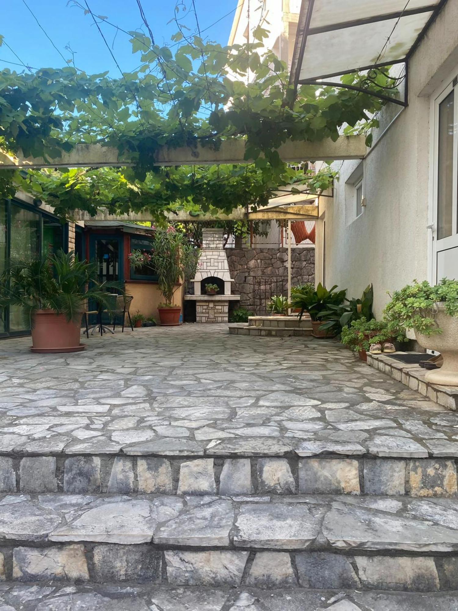 Guesthouse Tri Palme Bečići 外观 照片